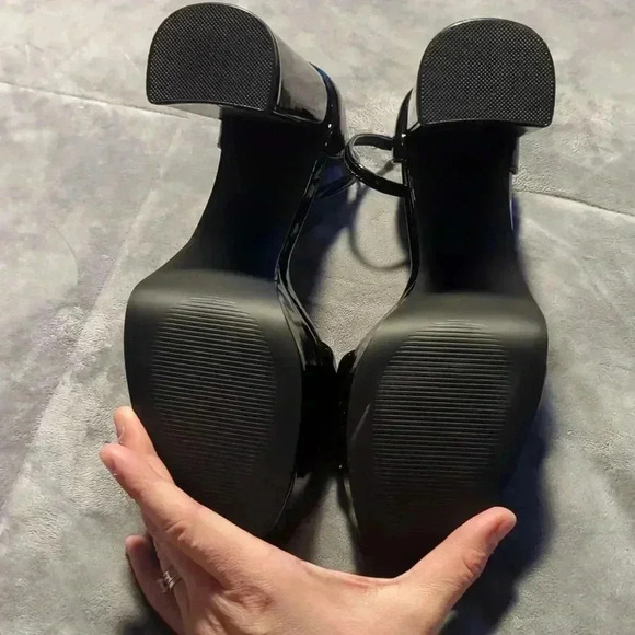 Madden Girl Omega Women's platform Dress Sandals - Picture 8 of 10